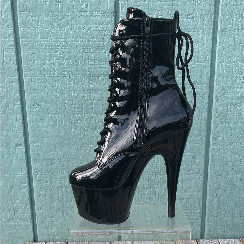 Pleaser Glossy Black Lace-Up Heeled Boots